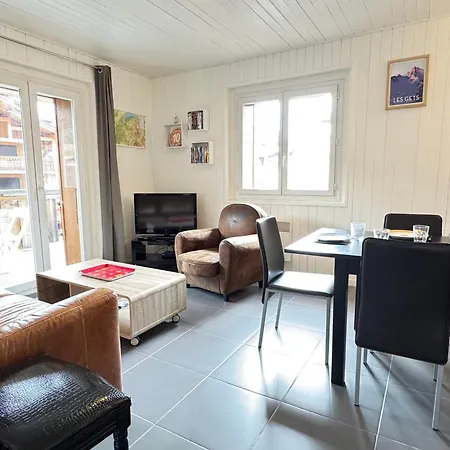 Apartamento En Centre-ville Des Gets, 6 Pers, Proche Pistes, Terrasse Ensoleillee - Fr-1-623-318